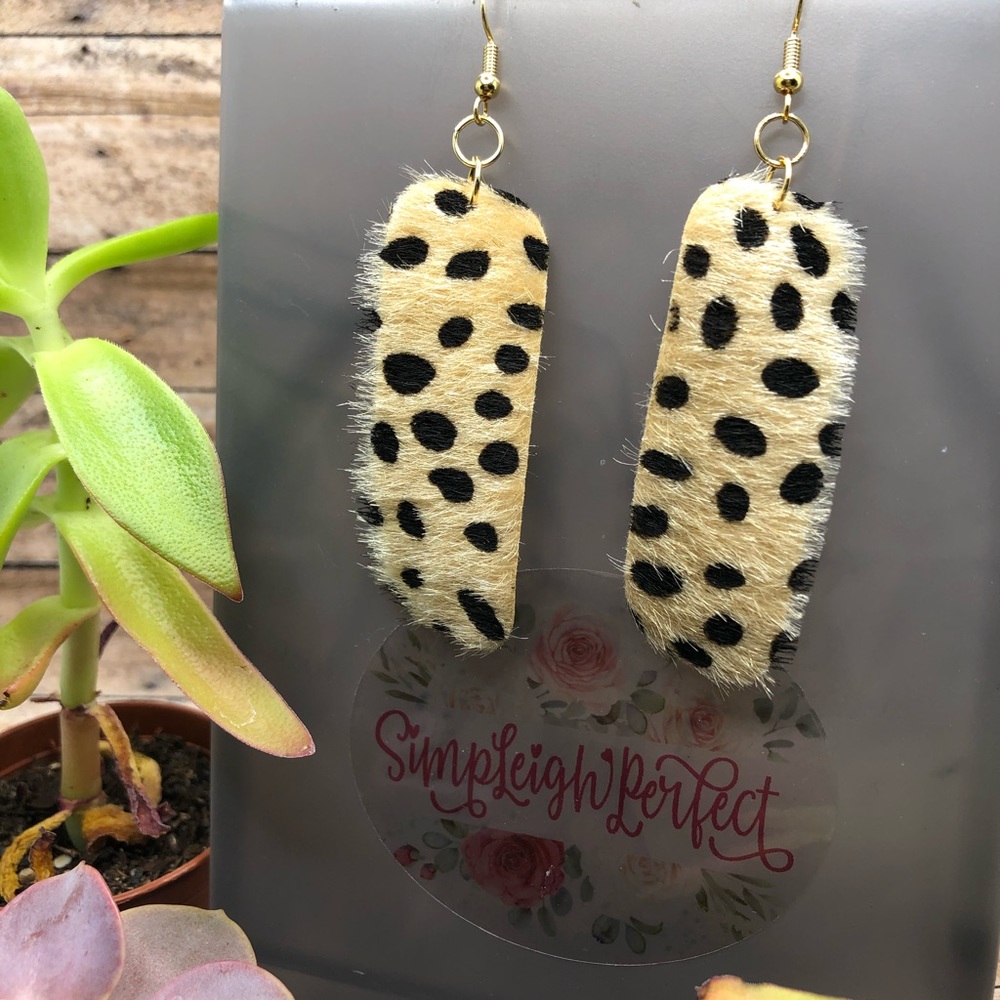 🖤 Faux Fur Earrings 🖤